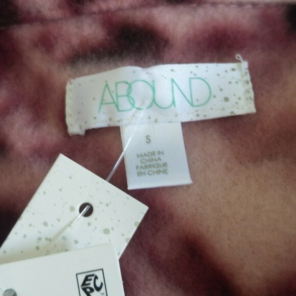 Abound NWT purple tie dye snap front shirt jacket, shacket, cropped S - Picture 5 of 8